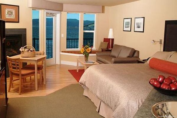 CANNERY PIER HOTEL & SPA (Astoria)